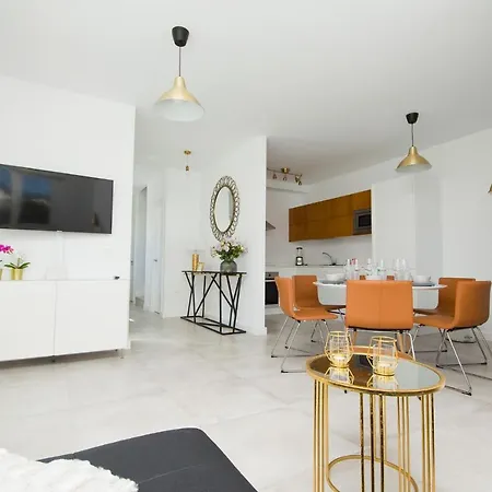 וילה Casa Carann - By Az